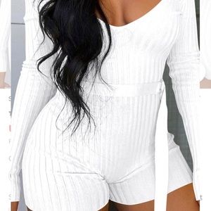 blushmark white long sleeve onesie/romper🤍